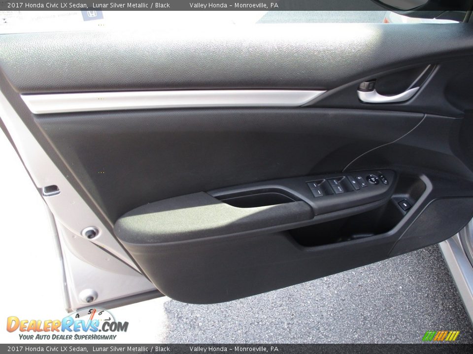 2017 Honda Civic LX Sedan Lunar Silver Metallic / Black Photo #10