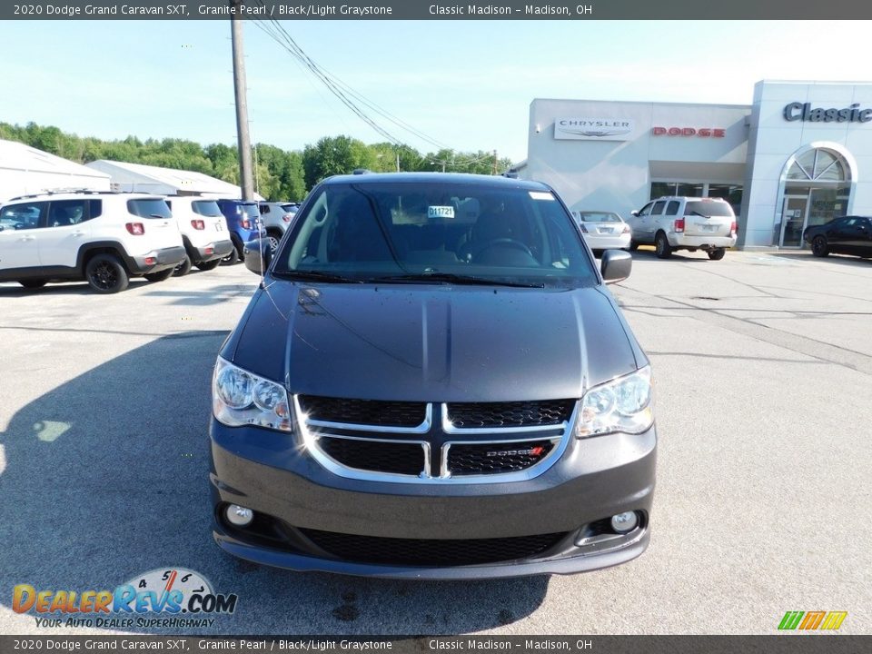 2020 Dodge Grand Caravan SXT Granite Pearl / Black/Light Graystone Photo #4