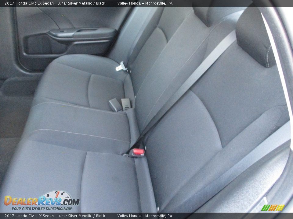 2017 Honda Civic LX Sedan Lunar Silver Metallic / Black Photo #12
