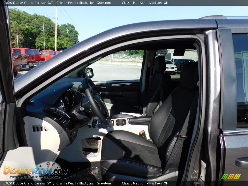 2020 Dodge Grand Caravan SXT Granite Pearl / Black/Light Graystone Photo #13