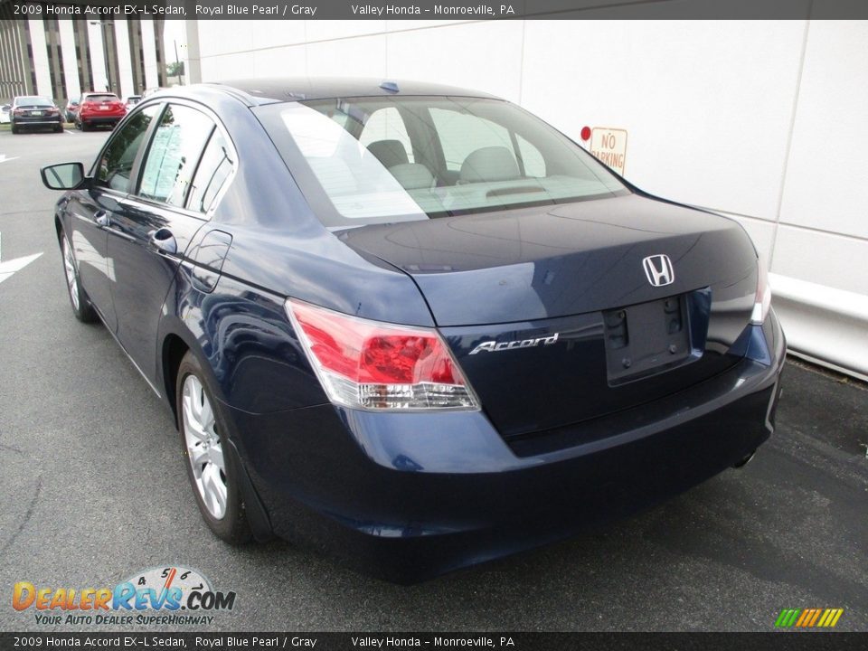 2009 Honda Accord EX-L Sedan Royal Blue Pearl / Gray Photo #3