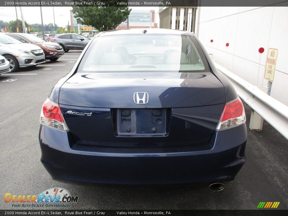2009 Honda Accord EX-L Sedan Royal Blue Pearl / Gray Photo #4