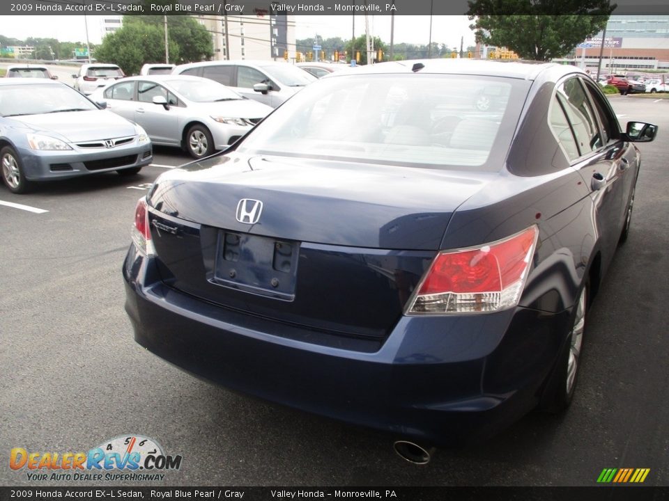2009 Honda Accord EX-L Sedan Royal Blue Pearl / Gray Photo #5