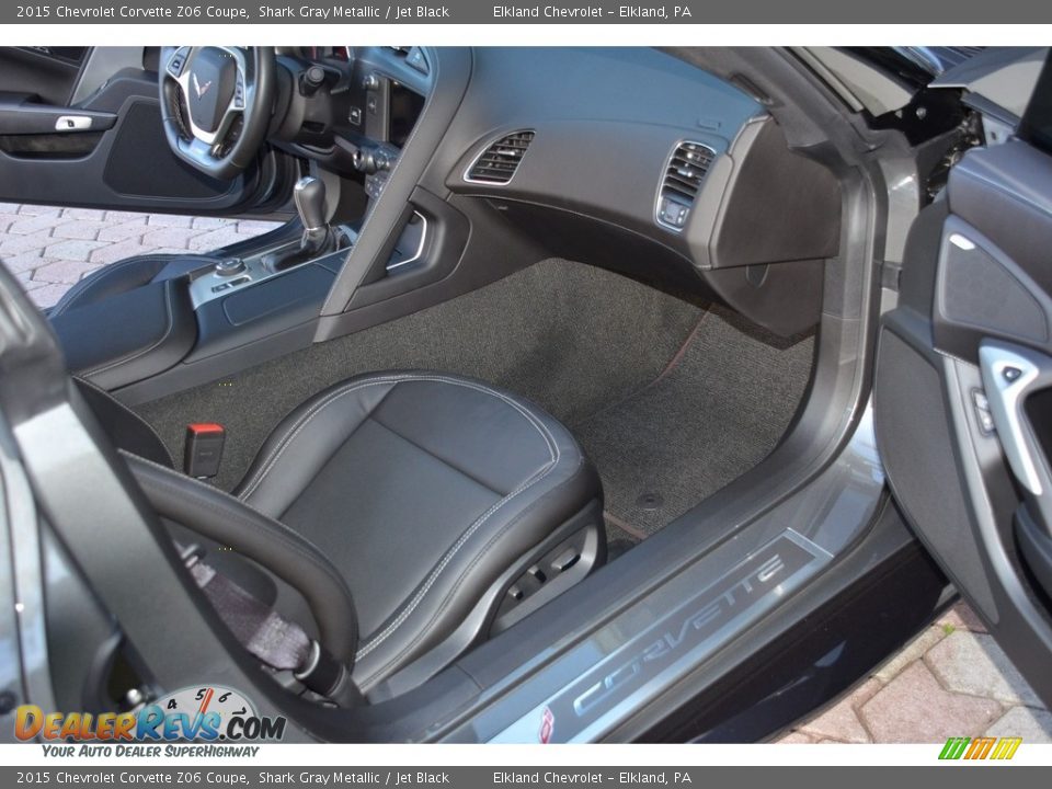 Front Seat of 2015 Chevrolet Corvette Z06 Coupe Photo #21