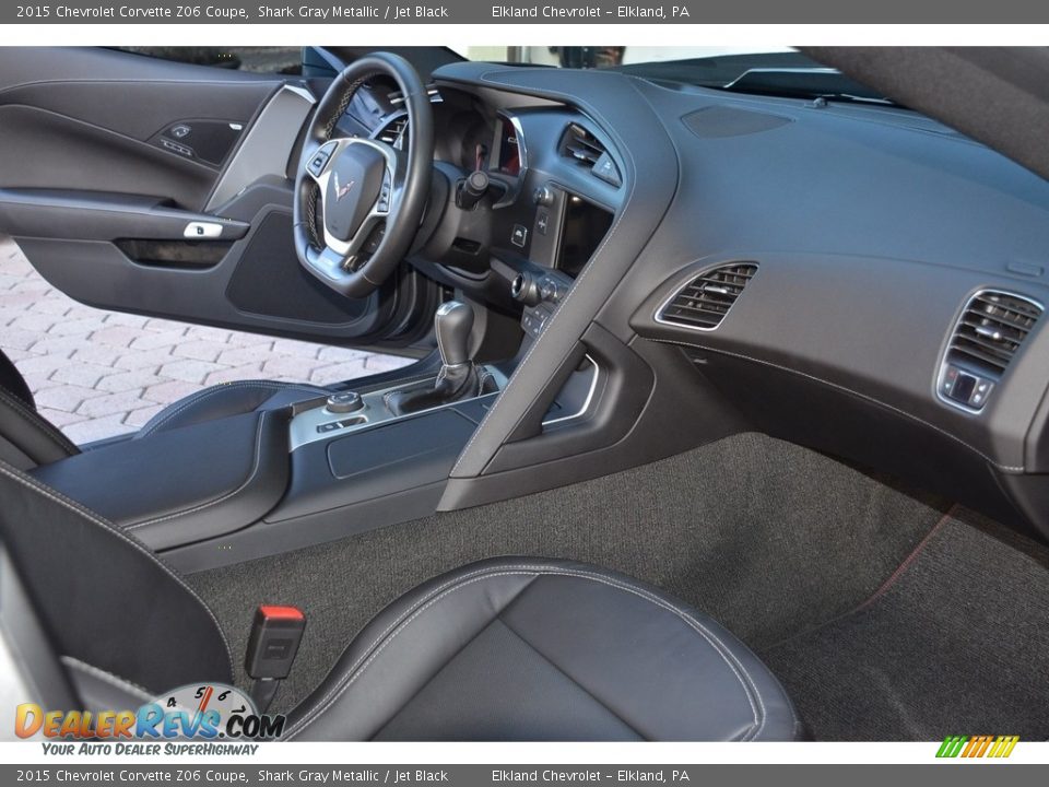 Dashboard of 2015 Chevrolet Corvette Z06 Coupe Photo #22