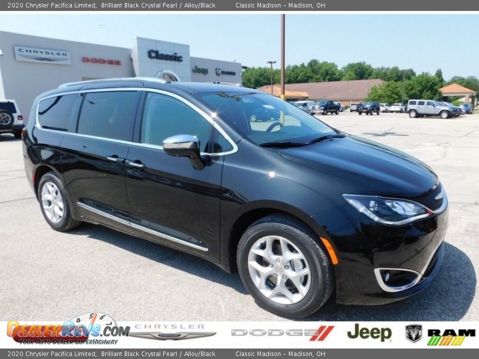 2020 Chrysler Pacifica Limited Brilliant Black Crystal Pearl / Alloy/Black Photo #1