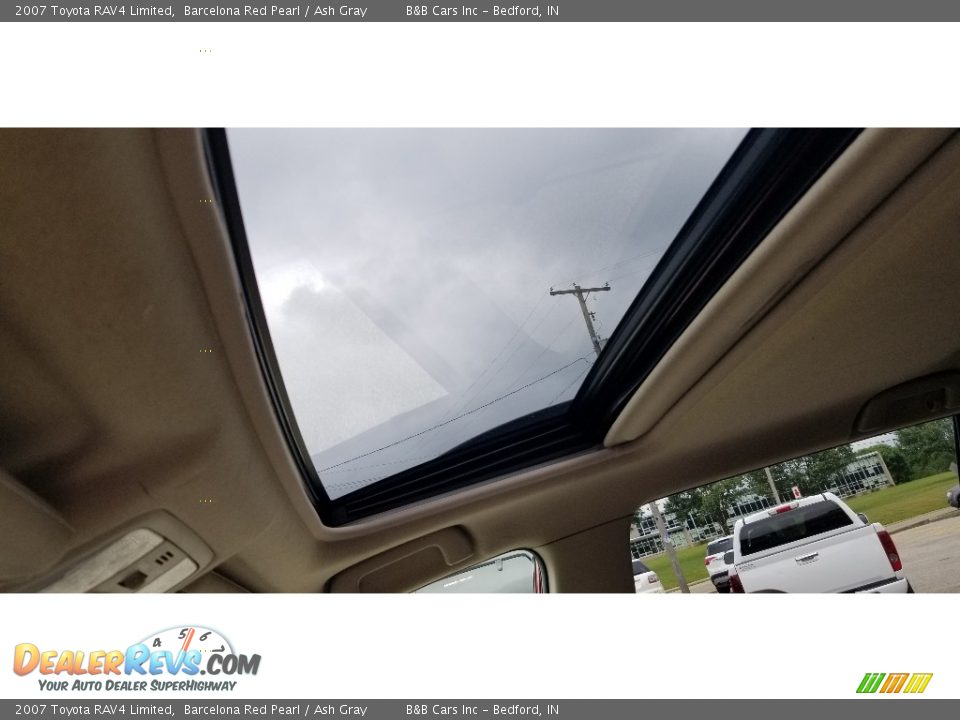 2007 Toyota RAV4 Limited Barcelona Red Pearl / Ash Gray Photo #10