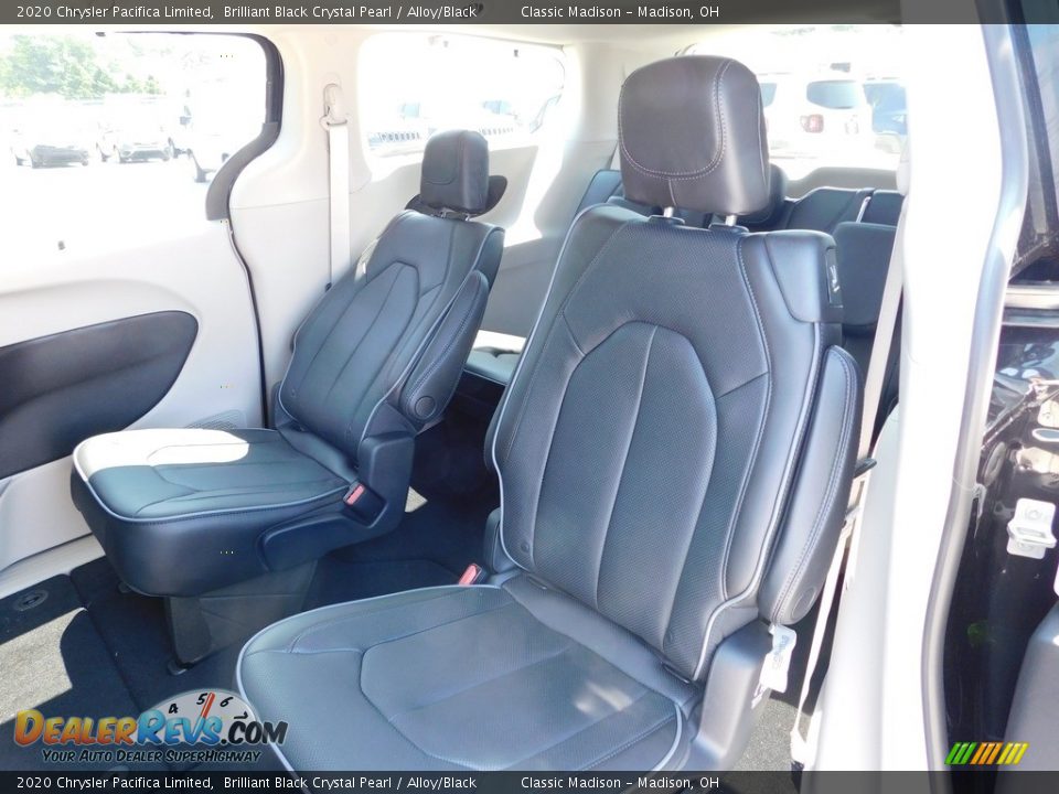 2020 Chrysler Pacifica Limited Brilliant Black Crystal Pearl / Alloy/Black Photo #15