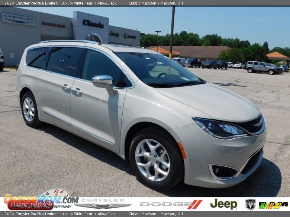 2020 Chrysler Pacifica Limited Luxury White Pearl / Alloy/Black Photo #1