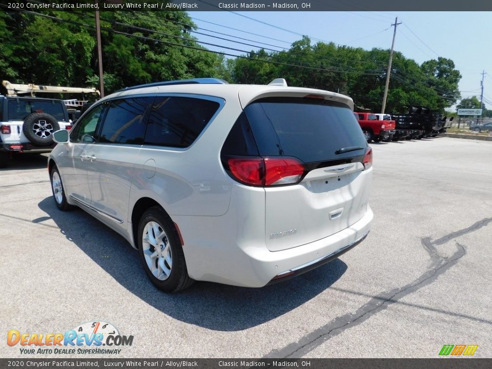 2020 Chrysler Pacifica Limited Luxury White Pearl / Alloy/Black Photo #5