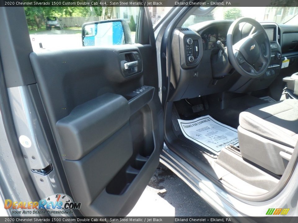 2020 Chevrolet Silverado 1500 Custom Double Cab 4x4 Satin Steel Metallic / Jet Black Photo #14