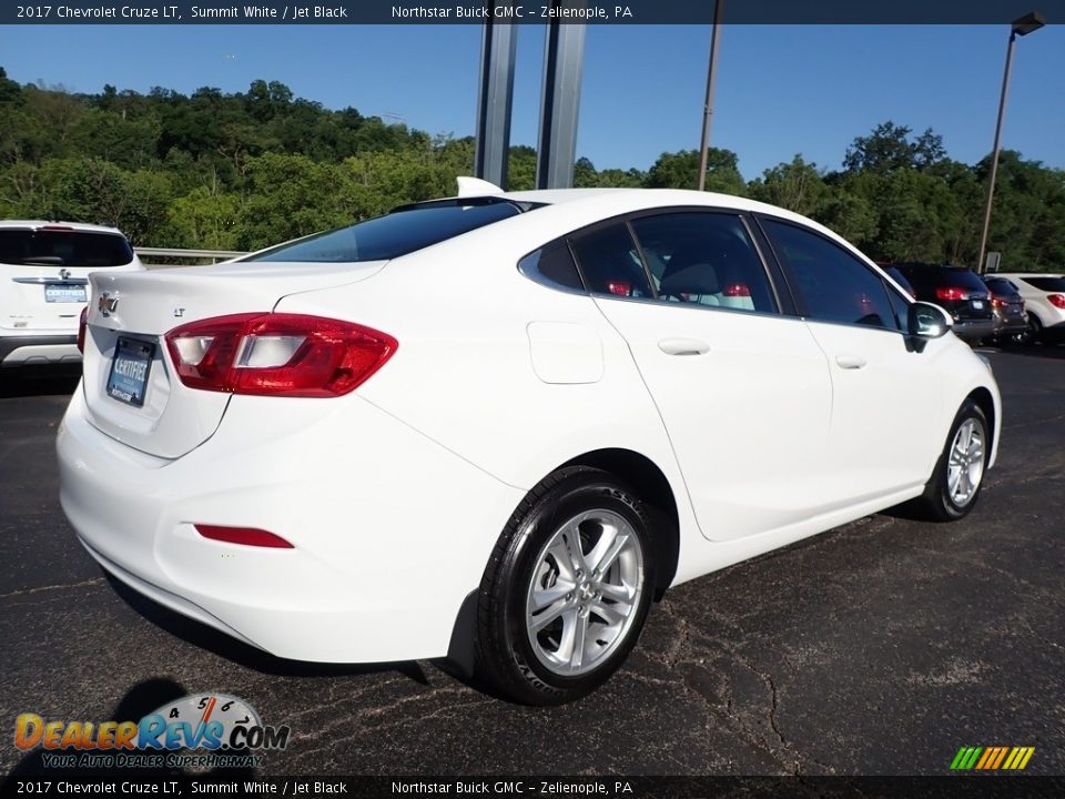 2017 Chevrolet Cruze LT Summit White / Jet Black Photo #9