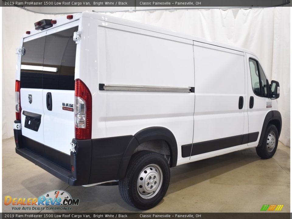 2019 Ram ProMaster 1500 Low Roof Cargo Van Bright White / Black Photo #2