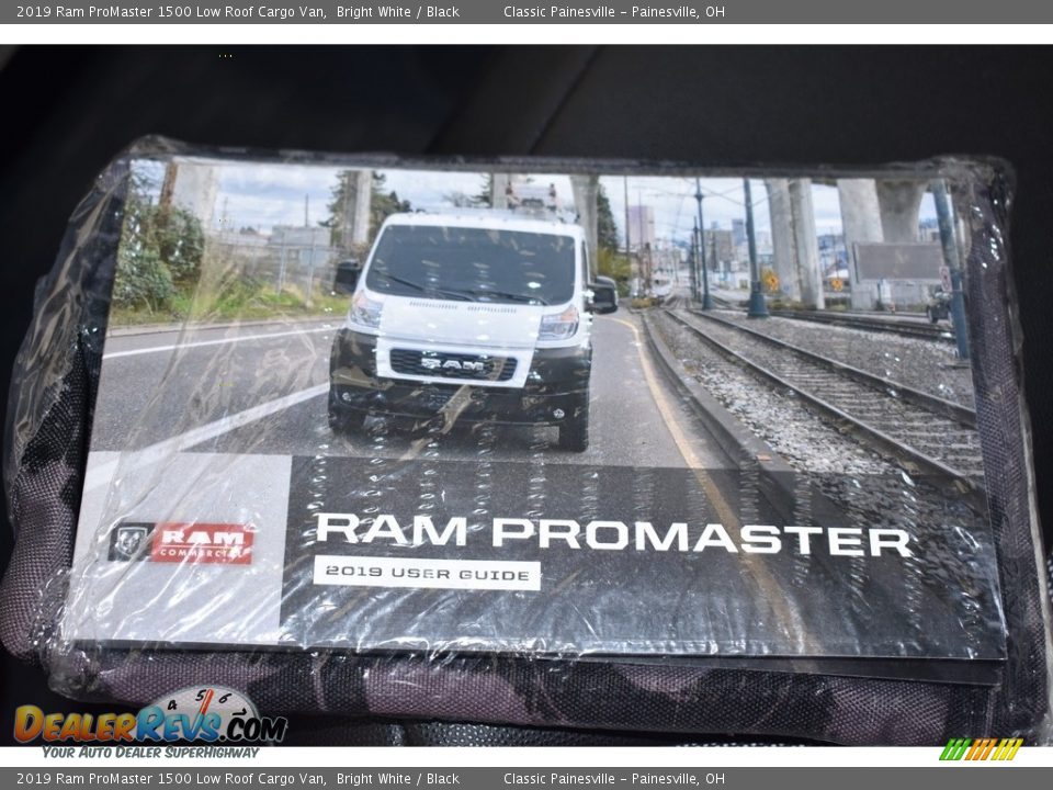 2019 Ram ProMaster 1500 Low Roof Cargo Van Bright White / Black Photo #13