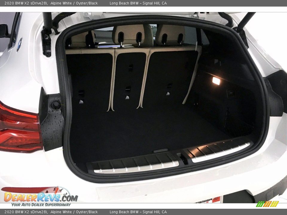 2020 BMW X2 sDrive28i Alpine White / Oyster/Black Photo #32