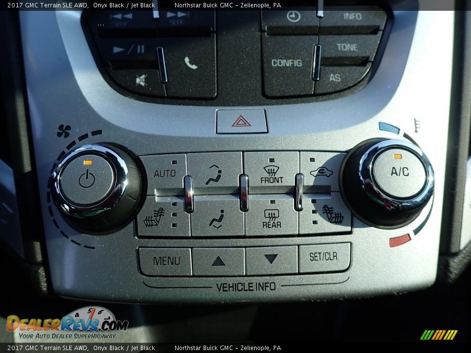2017 GMC Terrain SLE AWD Onyx Black / Jet Black Photo #25