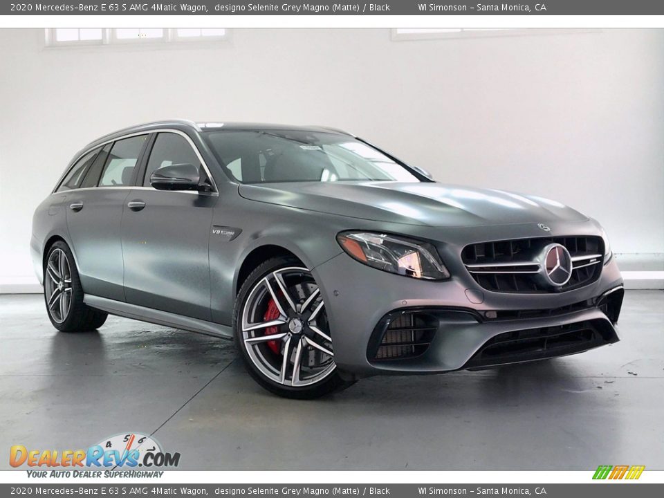 Front 3/4 View of 2020 Mercedes-Benz E 63 S AMG 4Matic Wagon Photo #12