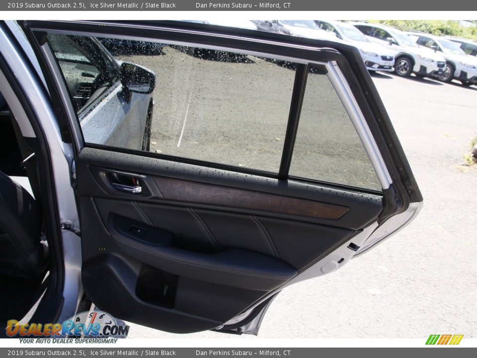 2019 Subaru Outback 2.5i Ice Silver Metallic / Slate Black Photo #15