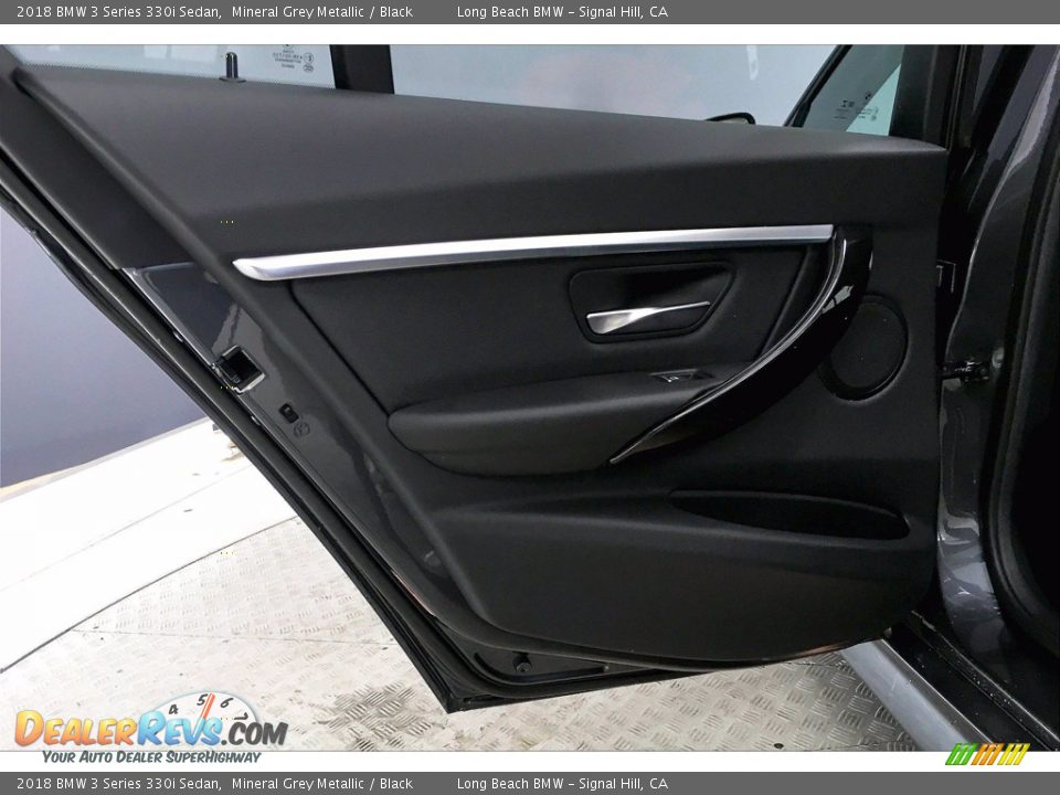 2018 BMW 3 Series 330i Sedan Mineral Grey Metallic / Black Photo #25