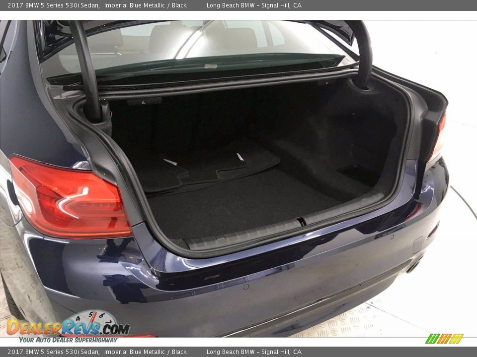 2017 BMW 5 Series 530i Sedan Imperial Blue Metallic / Black Photo #32