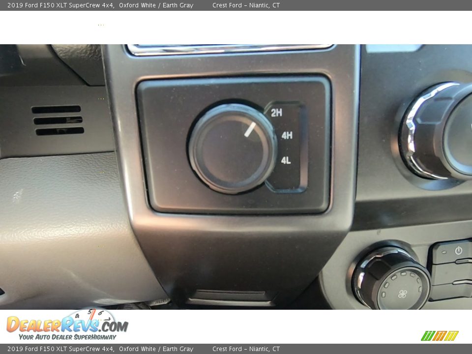 2019 Ford F150 XLT SuperCrew 4x4 Oxford White / Earth Gray Photo #16