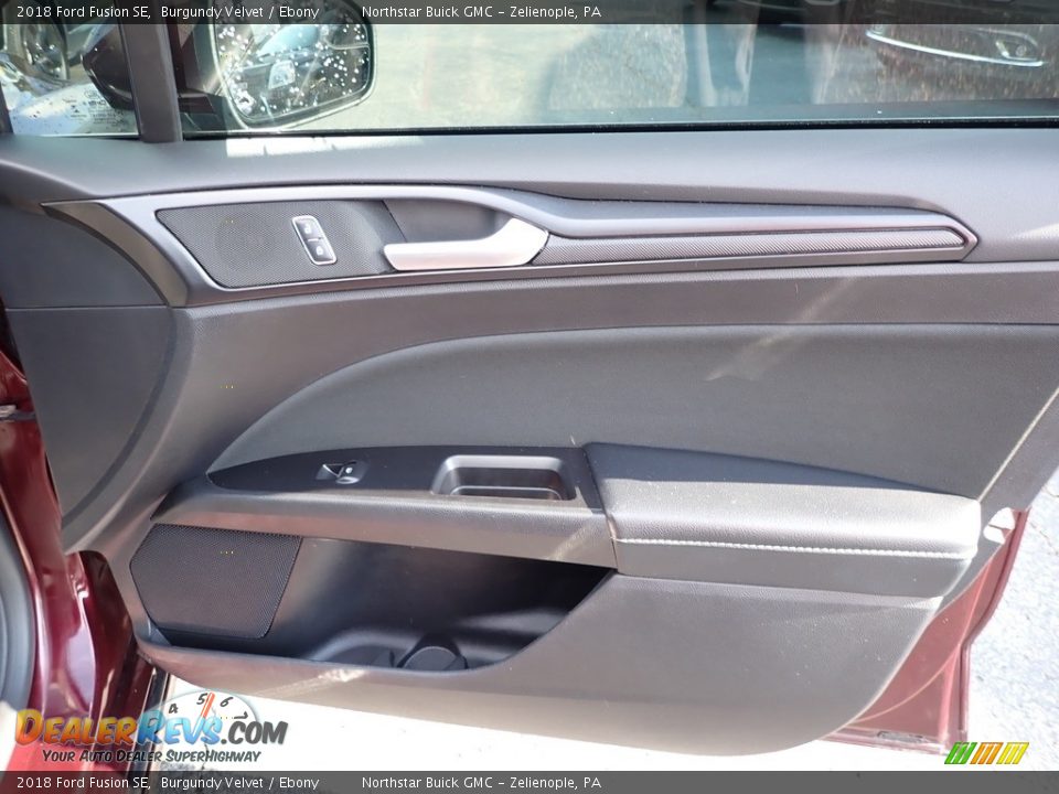 2018 Ford Fusion SE Burgundy Velvet / Ebony Photo #7