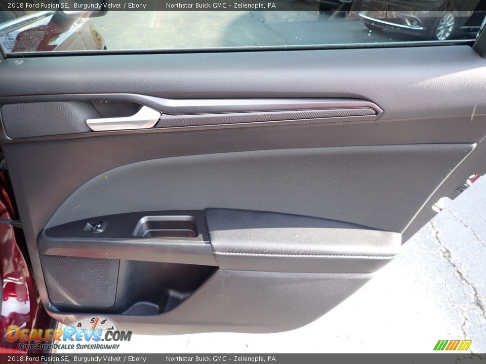 2018 Ford Fusion SE Burgundy Velvet / Ebony Photo #8