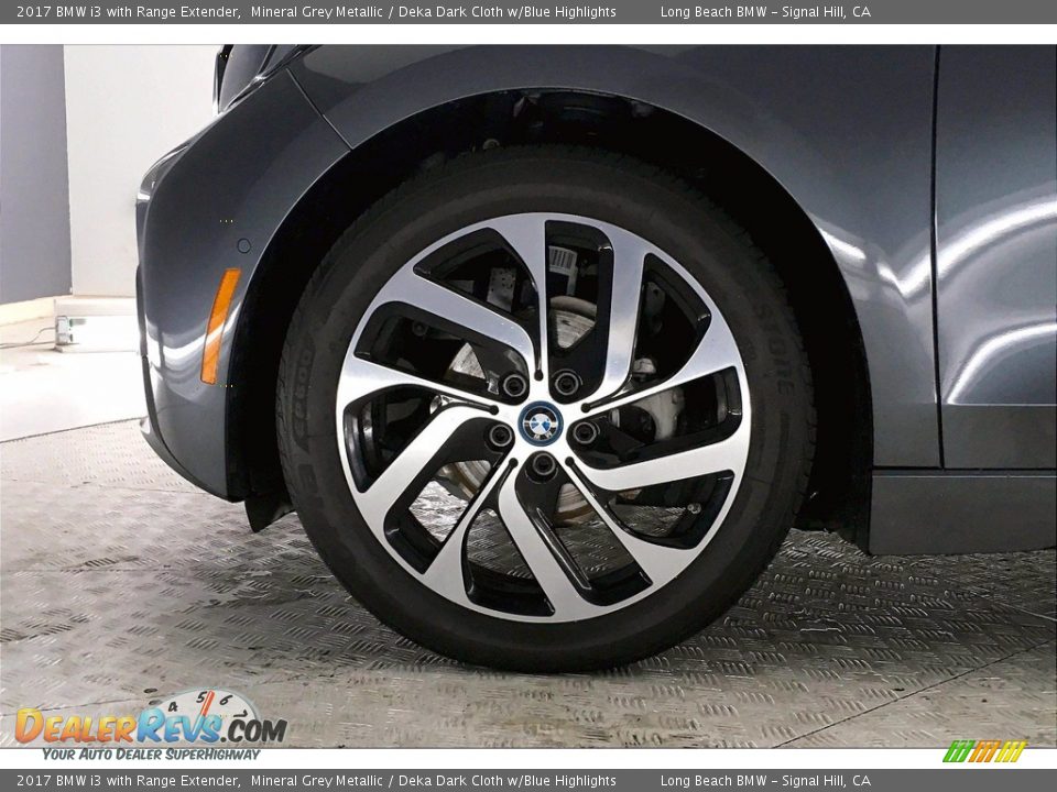 2017 BMW i3 with Range Extender Mineral Grey Metallic / Deka Dark Cloth w/Blue Highlights Photo #8