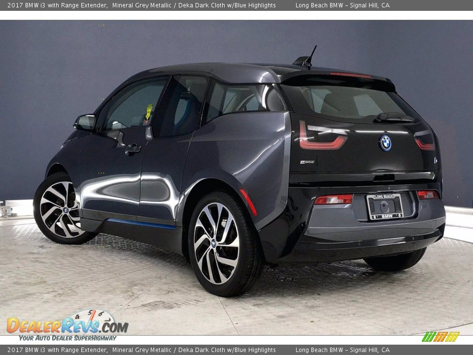 2017 BMW i3 with Range Extender Mineral Grey Metallic / Deka Dark Cloth w/Blue Highlights Photo #10