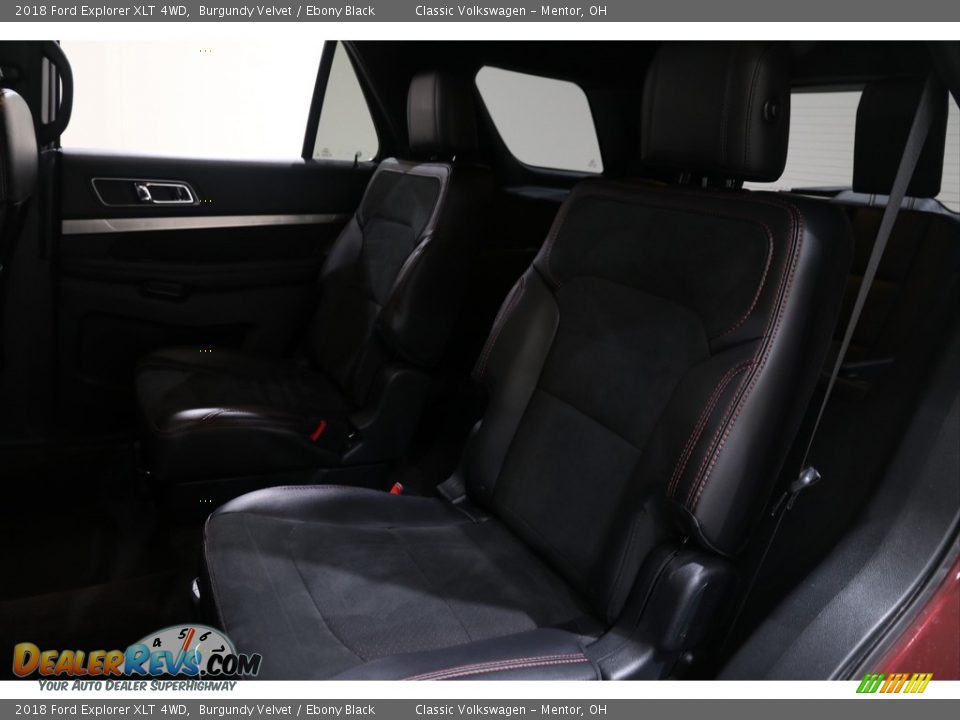 2018 Ford Explorer XLT 4WD Burgundy Velvet / Ebony Black Photo #22