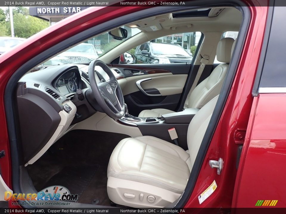 Light Neutral Interior - 2014 Buick Regal AWD Photo #18
