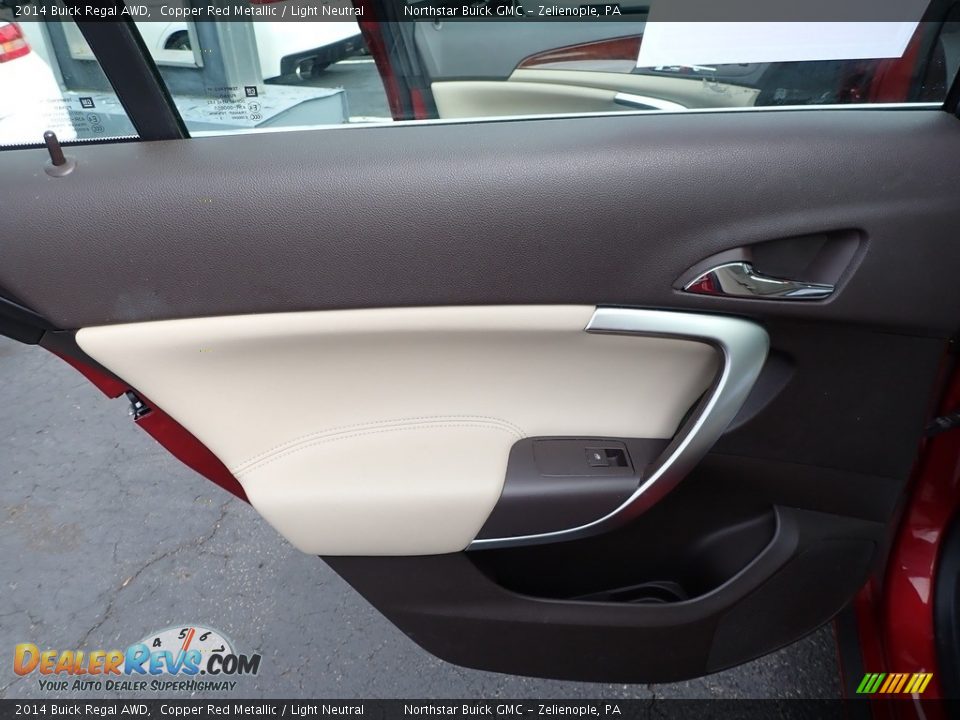 Door Panel of 2014 Buick Regal AWD Photo #21