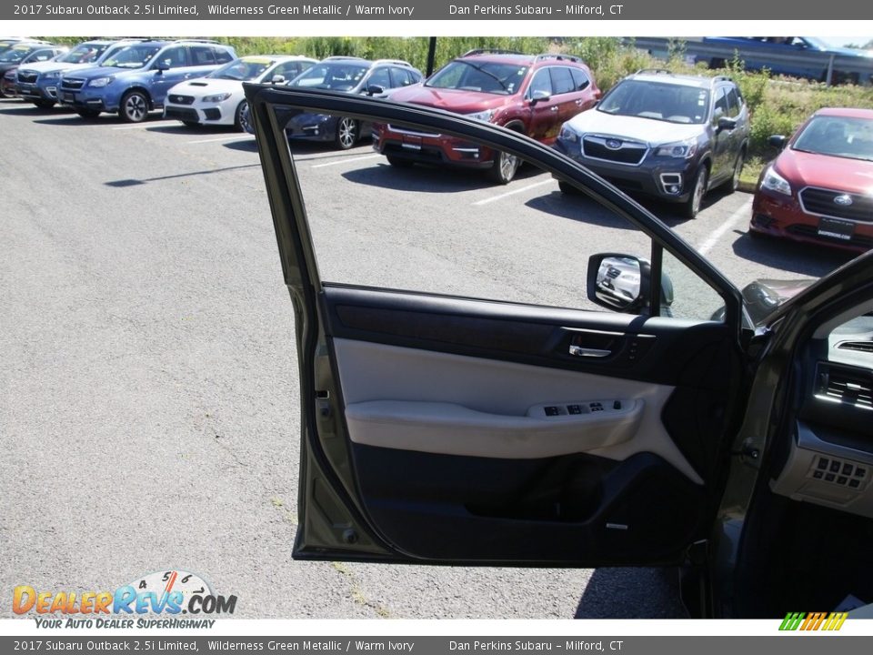 2017 Subaru Outback 2.5i Limited Wilderness Green Metallic / Warm Ivory Photo #9