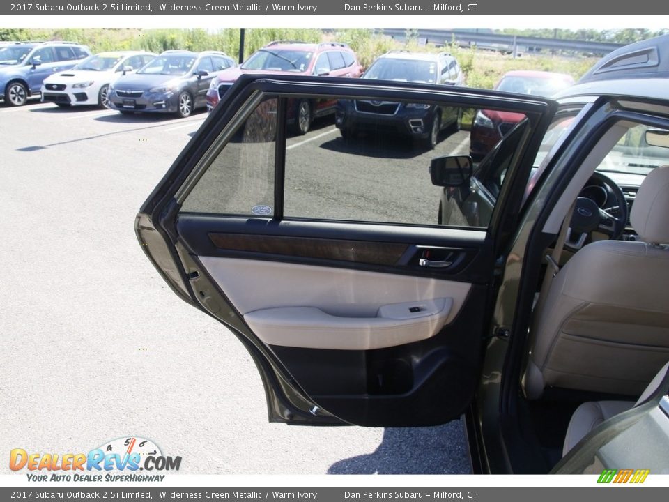 2017 Subaru Outback 2.5i Limited Wilderness Green Metallic / Warm Ivory Photo #12