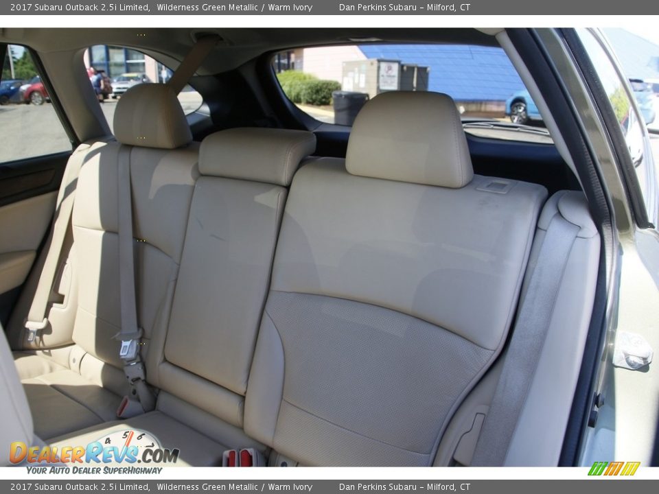 2017 Subaru Outback 2.5i Limited Wilderness Green Metallic / Warm Ivory Photo #13