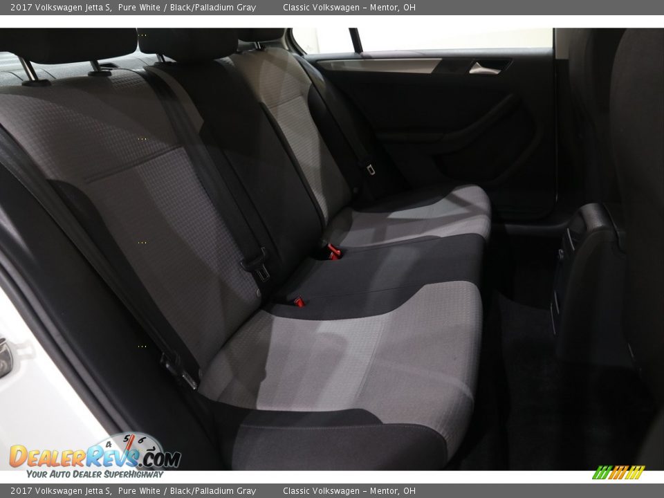 2017 Volkswagen Jetta S Pure White / Black/Palladium Gray Photo #14