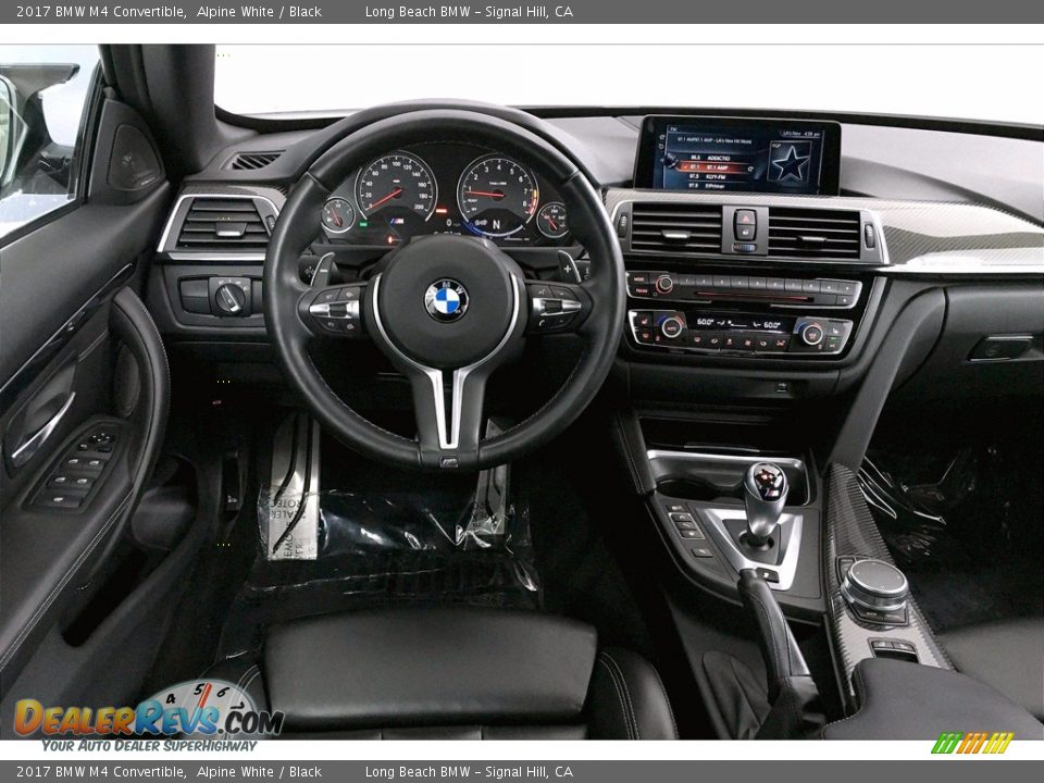 Dashboard of 2017 BMW M4 Convertible Photo #4