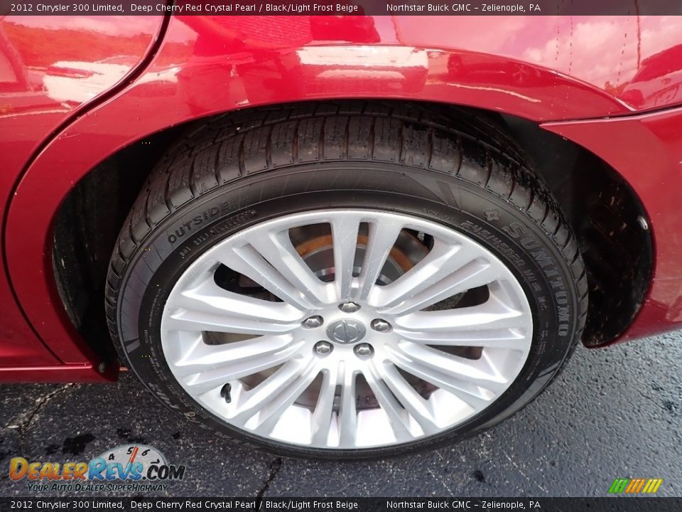 2012 Chrysler 300 Limited Deep Cherry Red Crystal Pearl / Black/Light Frost Beige Photo #15