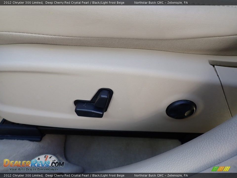 2012 Chrysler 300 Limited Deep Cherry Red Crystal Pearl / Black/Light Frost Beige Photo #17