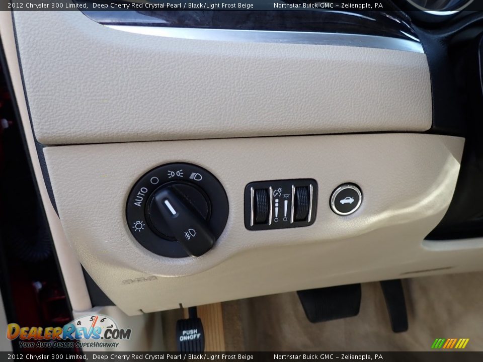 2012 Chrysler 300 Limited Deep Cherry Red Crystal Pearl / Black/Light Frost Beige Photo #18