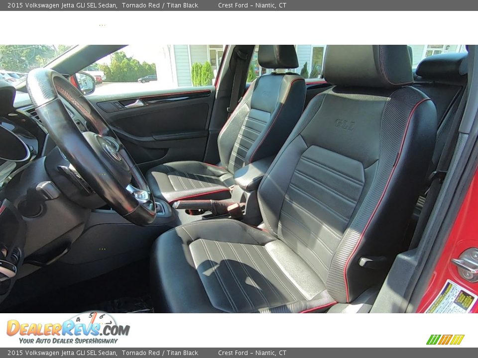 Front Seat of 2015 Volkswagen Jetta GLI SEL Sedan Photo #12