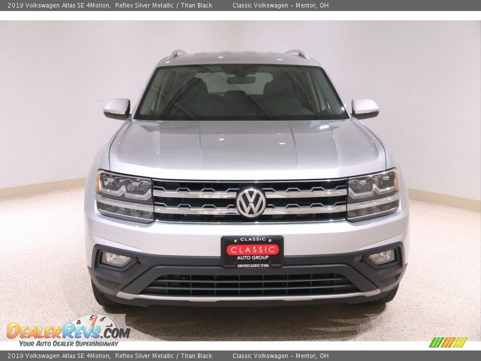 2019 Volkswagen Atlas SE 4Motion Reflex Silver Metallic / Titan Black Photo #2