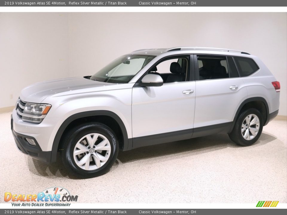 2019 Volkswagen Atlas SE 4Motion Reflex Silver Metallic / Titan Black Photo #3