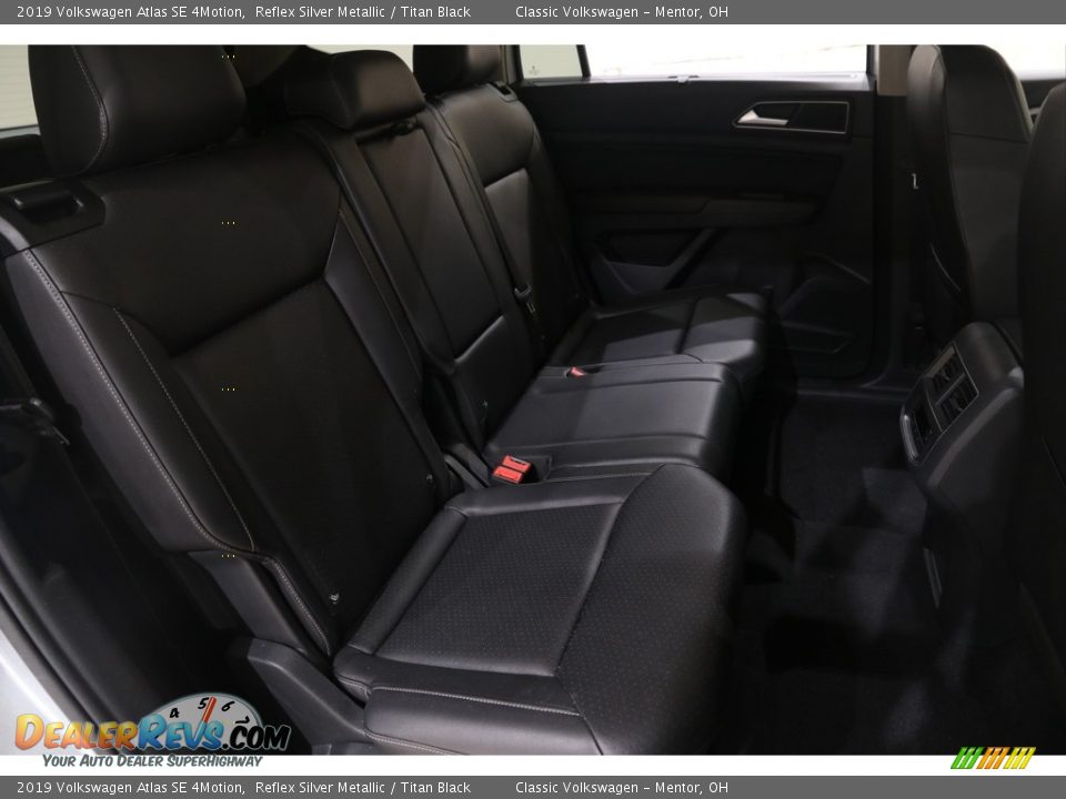 2019 Volkswagen Atlas SE 4Motion Reflex Silver Metallic / Titan Black Photo #14
