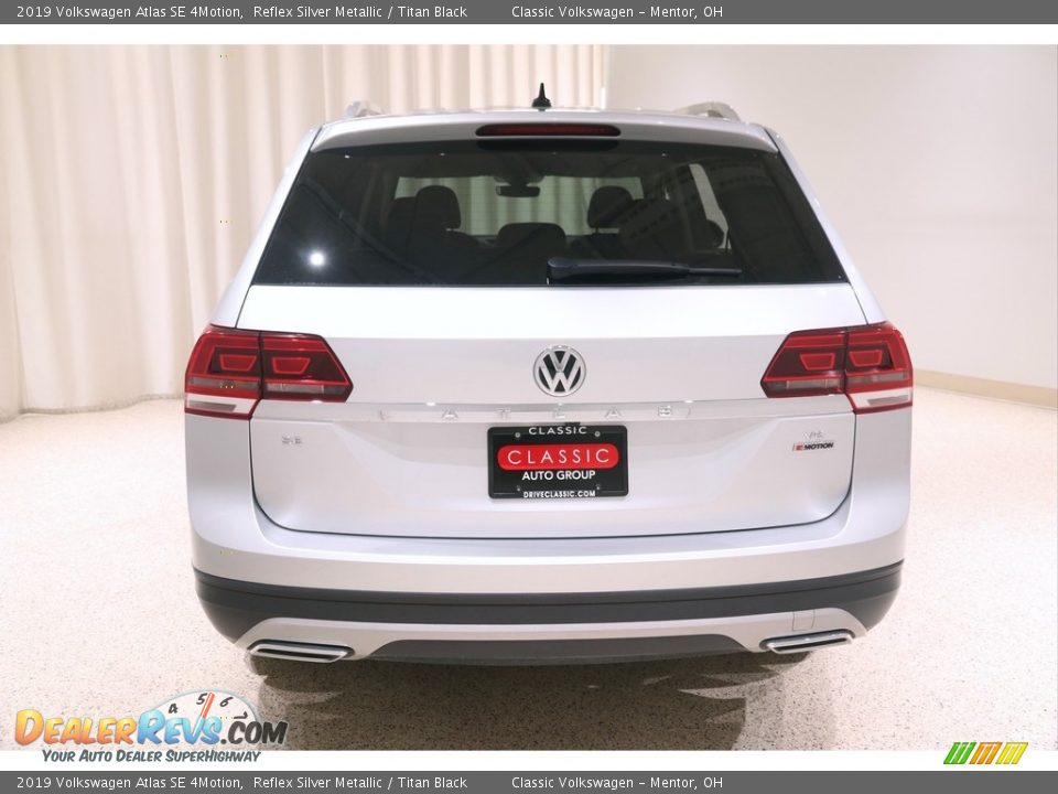 2019 Volkswagen Atlas SE 4Motion Reflex Silver Metallic / Titan Black Photo #17