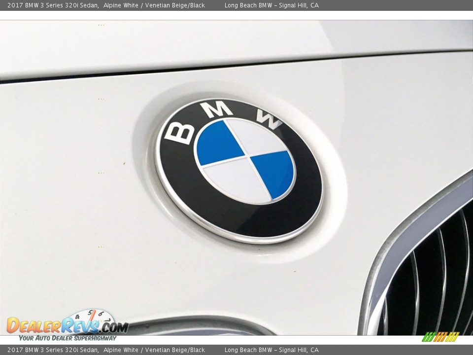 2017 BMW 3 Series 320i Sedan Alpine White / Venetian Beige/Black Photo #32