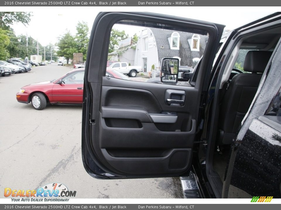 2016 Chevrolet Silverado 2500HD LTZ Crew Cab 4x4 Black / Jet Black Photo #11