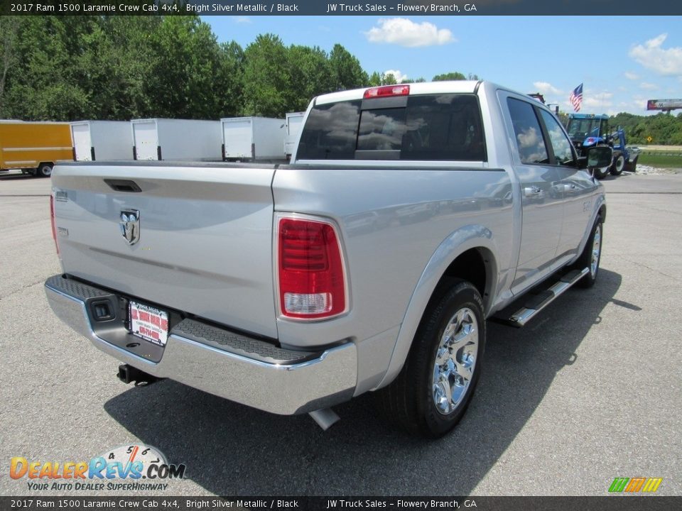 2017 Ram 1500 Laramie Crew Cab 4x4 Bright Silver Metallic / Black Photo #3