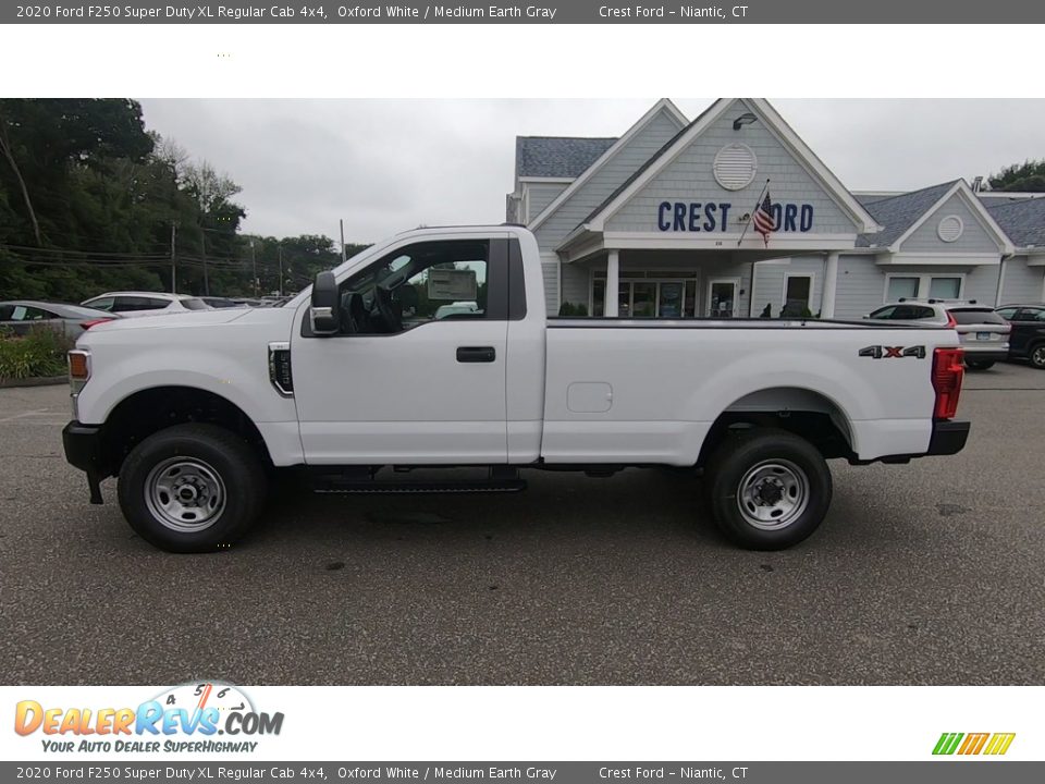 2020 Ford F250 Super Duty XL Regular Cab 4x4 Oxford White / Medium Earth Gray Photo #4