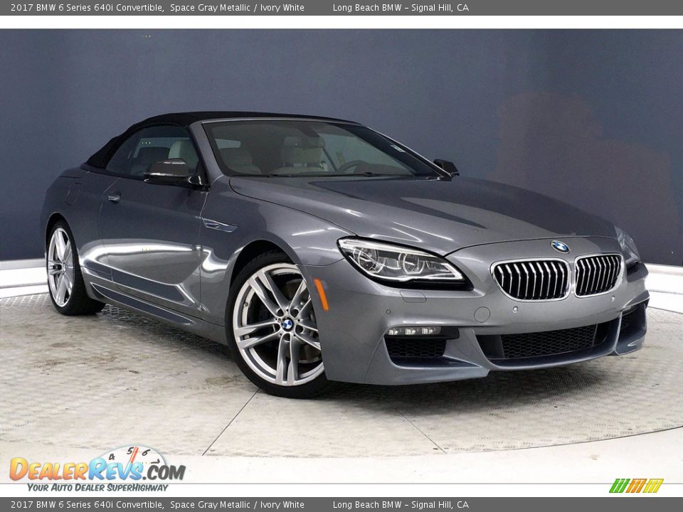 Front 3/4 View of 2017 BMW 6 Series 640i Convertible Photo #35